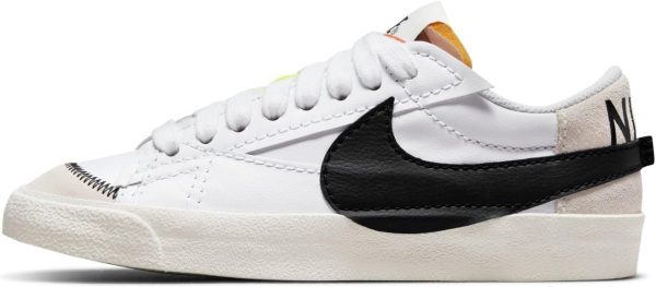 Nike Women's Blazer Low '77 Jumbo Trainers